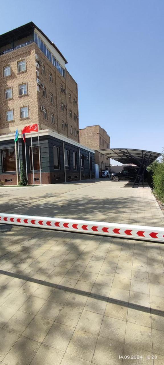 Bek Plus Hotel Takchilik Exterior foto